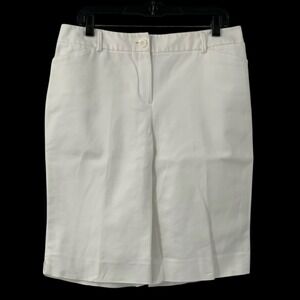 Chico's Women's White Bermuda Shorts Cotton Stretch Pockets‎ Size 1.5/Med
